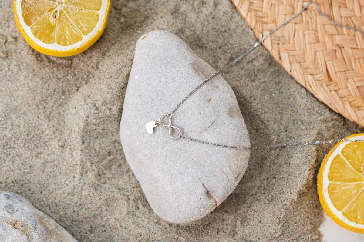 Végtelen Szív Ezüst Nyaklánc